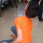 Waduh, ini ketua kamar pondok pasyatren nyiksa temannya.