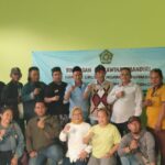 Ketua MUI Kecamatan Kosambi KH Zaki Mubarak mengapresiasi serta menyambut baik atas terbentuknya kepengurusan wadah wartawan KMC.