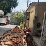 Wah, ini bisa kena hukum pembangunan U-ditch tidak pasang papan informasi. a139a5fd-8c7e-452b-ba8a-00ffa8769662