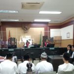 Didugaan pihak polisi untuk menghilangkan barang bukti terdakwa di anggap sidang ringan.