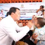 Bupati Tangerang Salurkan Bantuan bagi Keluarga Risiko Stunting. Bupati Tangerang Salurkan Bantuan bagi Keluarga Risiko Stunting.