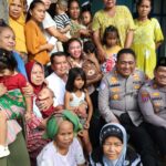 Tinjau Rumah Roboh di Kresek, Bupati Tangerang Instruksikan Kecamatan dan OPD Terkait Untuk Segera Bangun Kembali.