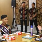 Dapat menjadi wadah pengembangan diri, tempat belajar, berbagi pengalaman, serta meningkatkan kemampuan komunikasi.